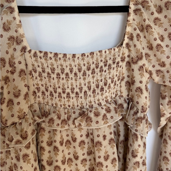 NWT American Eagle Cream Block Print Bell Sleeve Dress Tie Front Smocked Small - Picture 9 of 10